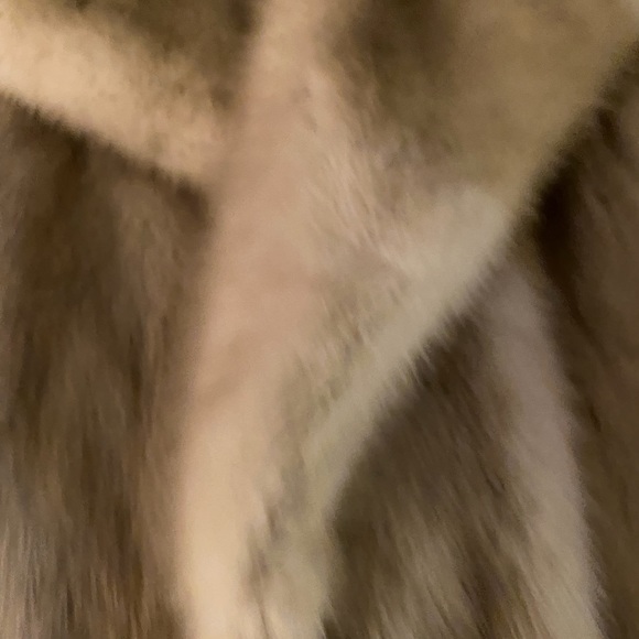 MINK: Tourmaline Authentic Silver Mink, Coat Full Length - Picture 13 of 13